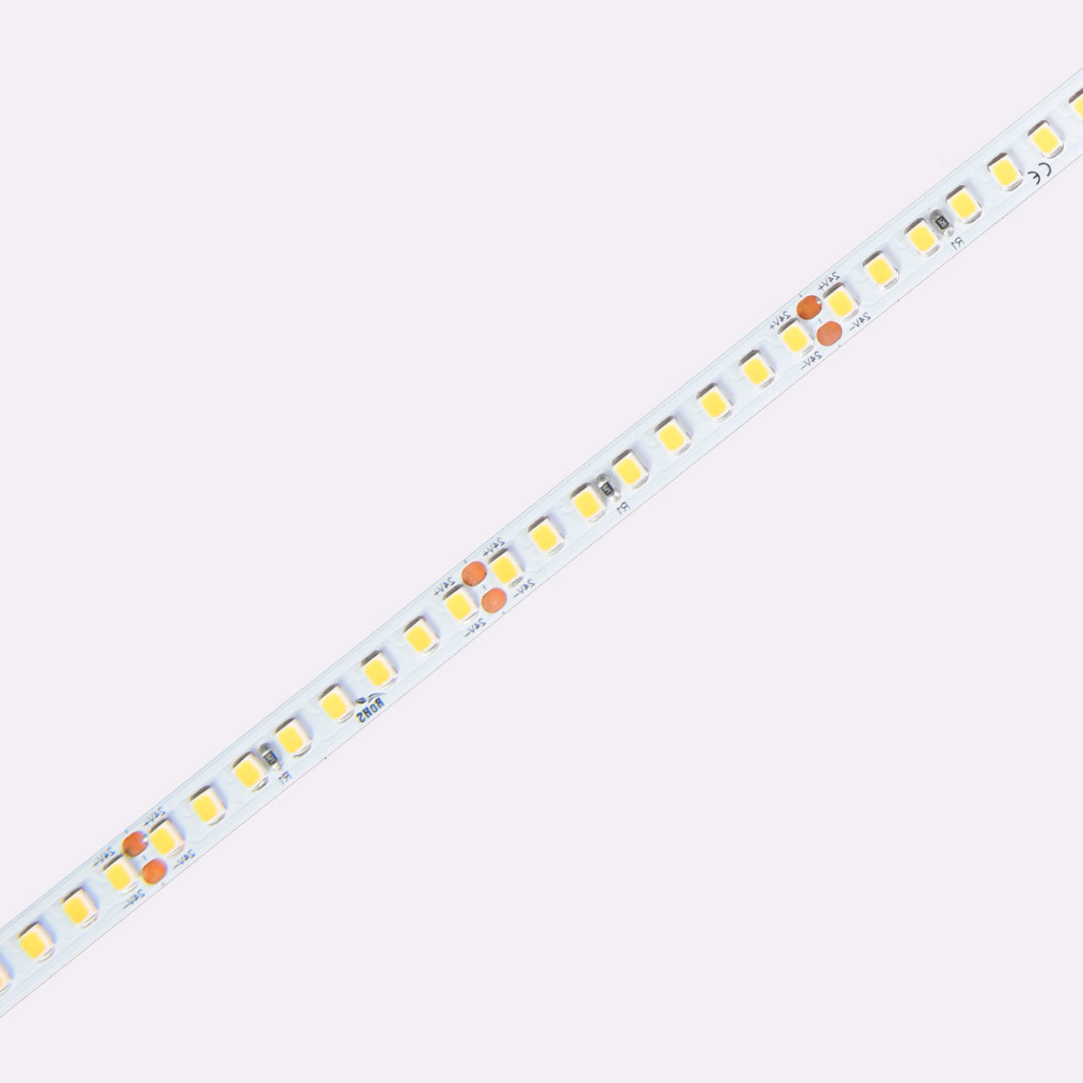 Korkea värintoistokyky LED-valonauha, 5m pitkä, 160 LED/metri, erinomainen valo keittiöön.