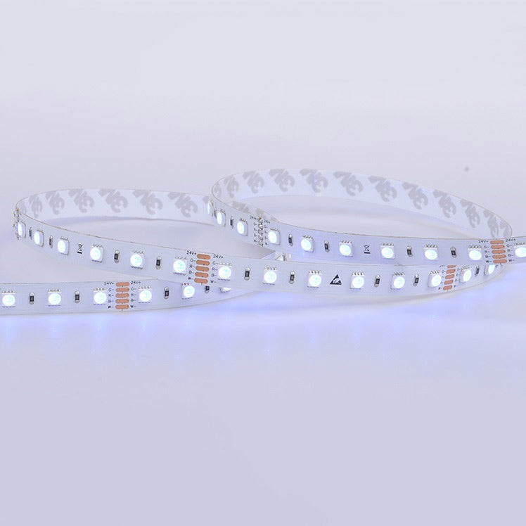 RGBW LED-nauha 19,2W 24V, 5m tehokas sisäkäyttöön, IP20, 60 lediä metrillä, liitosjohdot kummassakin päässä.
