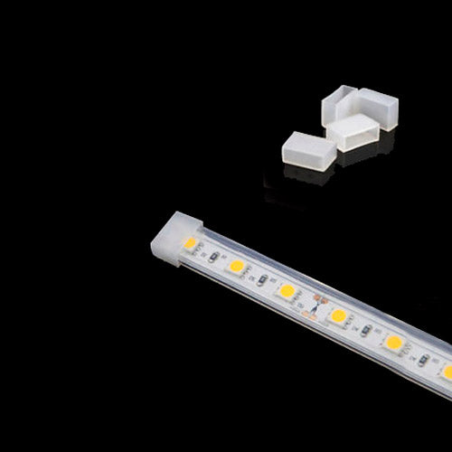 sauna led-valaistuspaketti, 2,5m LED-nauha ja silikonitulpat asennusta varten.