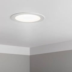 18w-led-valaisin-3000k-4000k-6400k-ip54-katossa