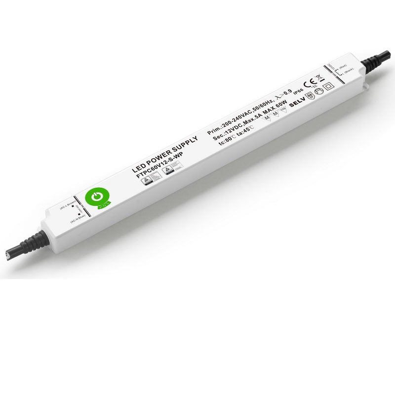 60W 12V LED-muuntaja SLIM IP66, ohut ja kompakti malli, soveltuu kosteisiin tiloihin.