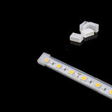 sauna led-valaistuspaketti, 2,5m LED-nauha ja silikonitulpat asennusta varten.